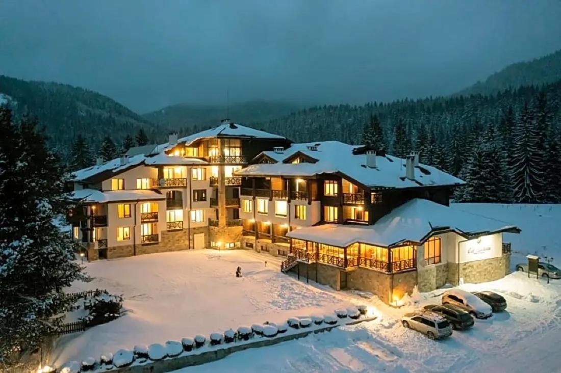 Secret Lake 533 At Oak Residence Smoljan Exterior foto